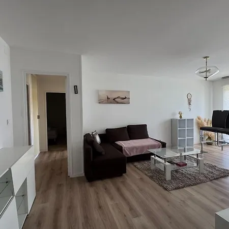 With Balconies Close To Beaches Apartament *